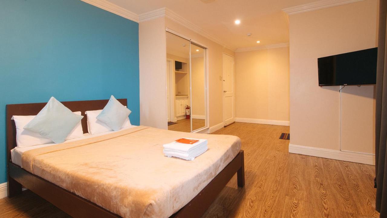 Reddoorz @ Manila Airport Hotel Paranaque City ภายนอก รูปภาพ